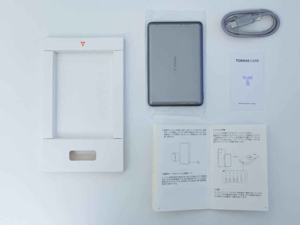 TORRAS MiniMag 5,000mAhの内容物一覧