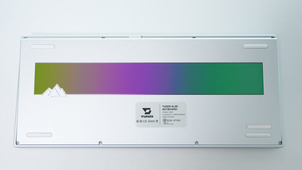 YUNZII AL80 底面の写真