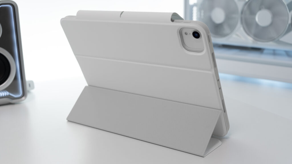 ESR Rebound 360を装着２