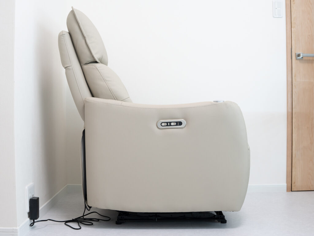 FlexiSpot Lune Proを横から撮影