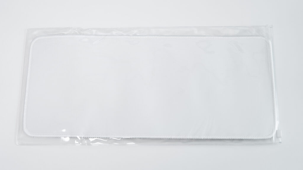 KEEBMAT 80HEの表面