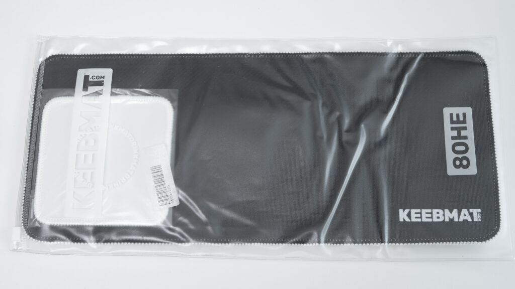 KEEBMAT 80HEの裏面とおまけのコースター