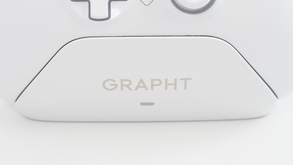 GRAPHT Omni Plusのロゴの色味