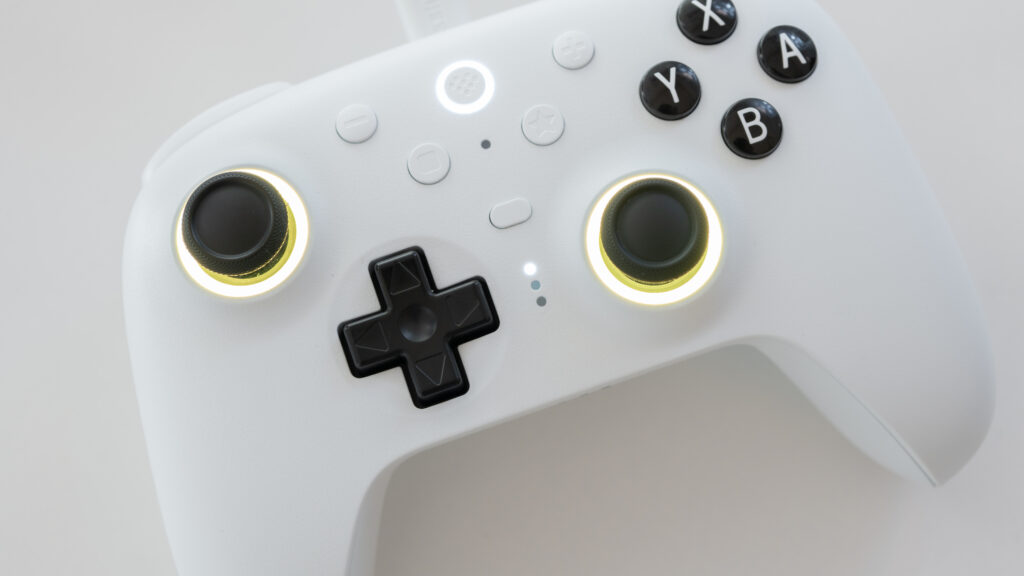 8BitDo Ultimate 2 BluetoothのLEDを黄色にしてみた