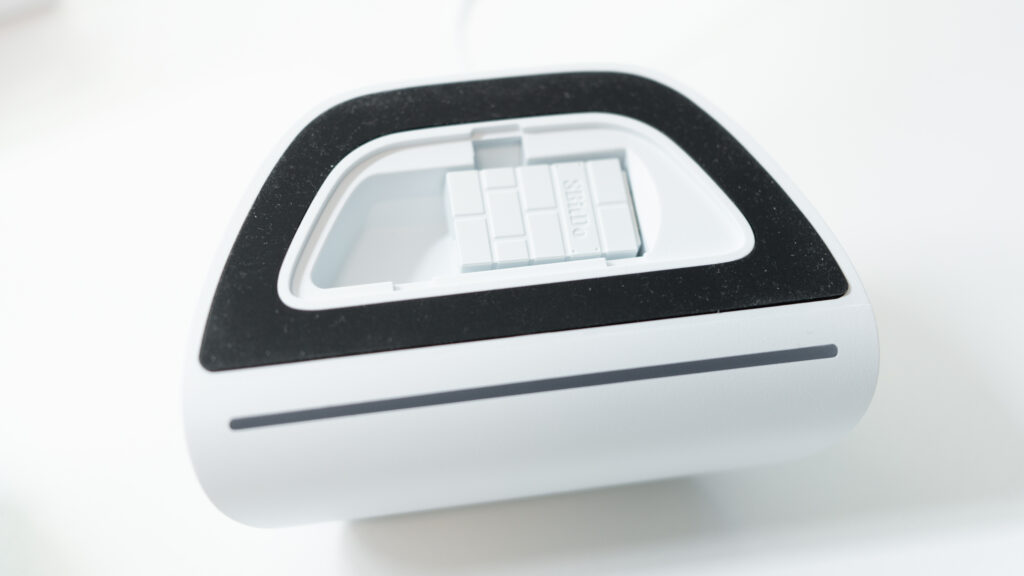 8BitDo Ultimate 2 BluetoothのUSBドングルの接続場所