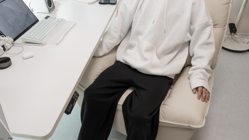 FlexiSpot Lotus Proの座面のゆとり